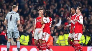 攻入首球 攻入首球